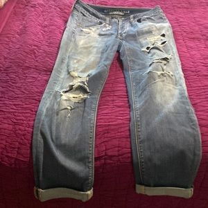 American Eagle Tomgirl Jeans, Size 4 Regular. Distressed with holes